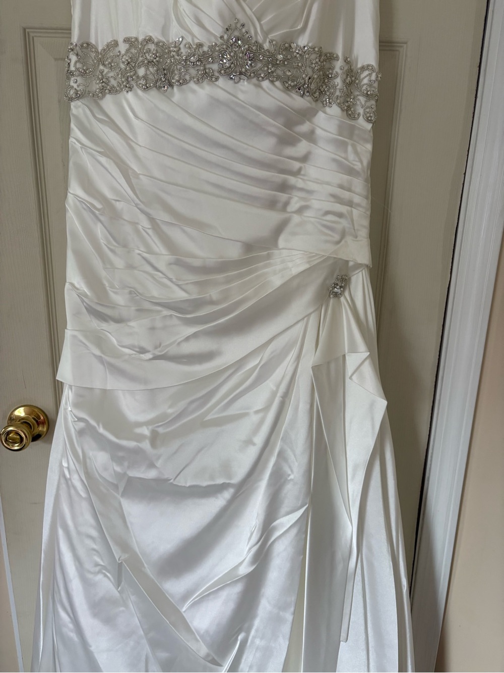 Size 18, Never Worn, Sophia Tolli Wedding Dress - Picture 4 of 10